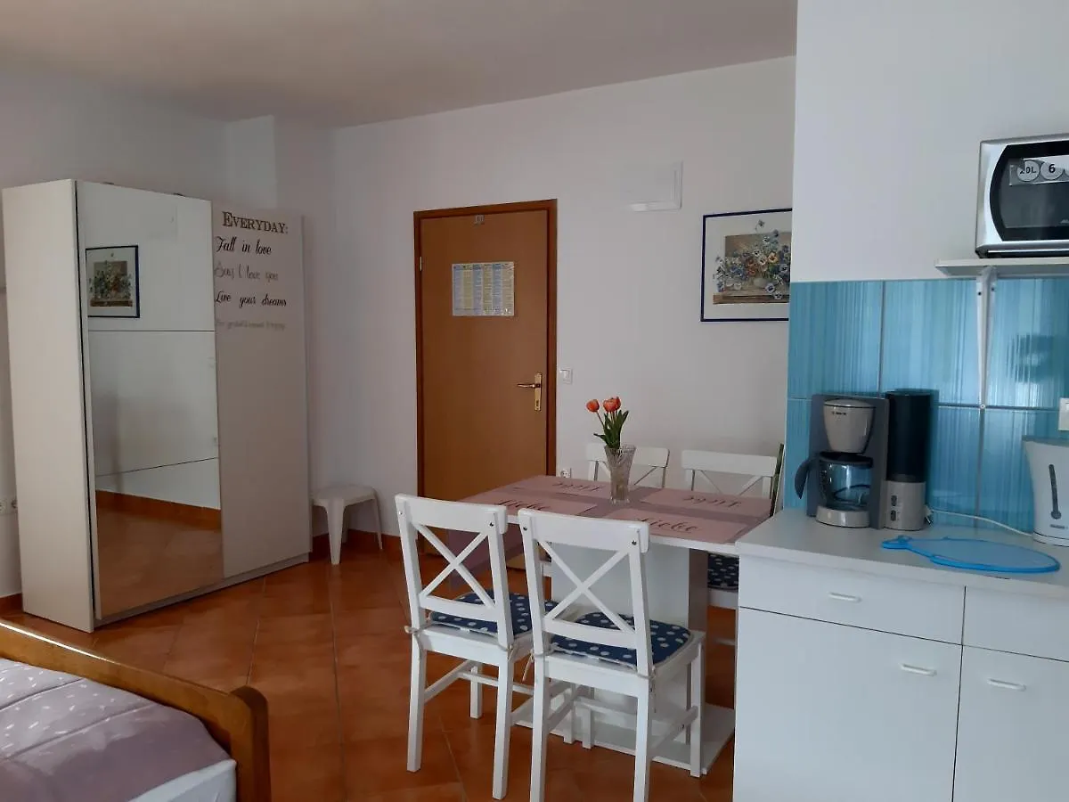 Apartmani Jasmin Gornji Karin Apartment