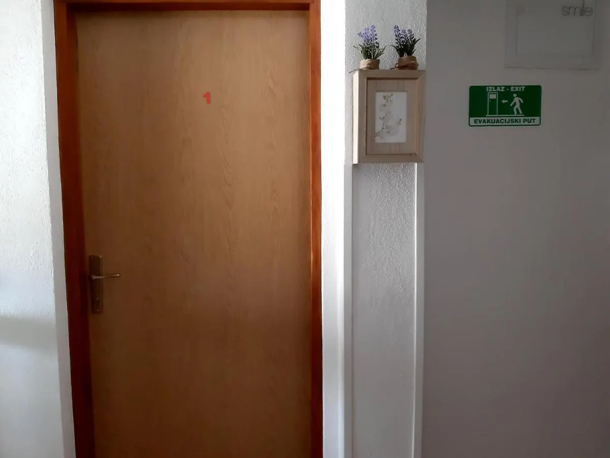 Apartmani Jasmin Gornji Karin Croatia
